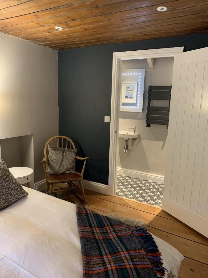 Min-Y-Fford Sleeps 6 Plus Pet Newport  Exterior foto